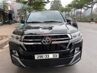 Xe Toyota Land Cruiser VX 4.6 V8 2016