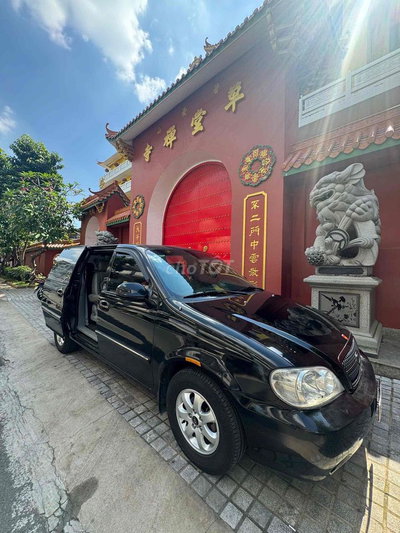 Kia Carnival 2009 GS 2.5 AT - 145000 km