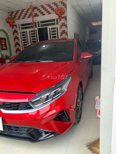 Kia K3 2022 2.0 Premium - 6160 km
