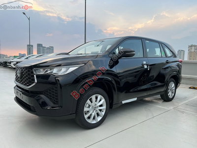 Xe Toyota Innova Cross 2.0V CVT 2026