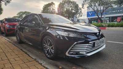 Toyota Camry 2024 2.5 HEV Top - 49000 km