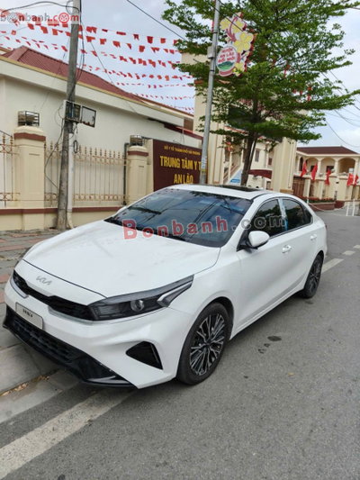 Xe Kia K3 Luxury 1.6 AT 2022