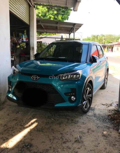 Toyota Raize 2023 Đen xanh 18.000 km