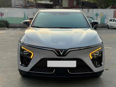 VinFast VF7 SX 2025 Plus - 9000 km