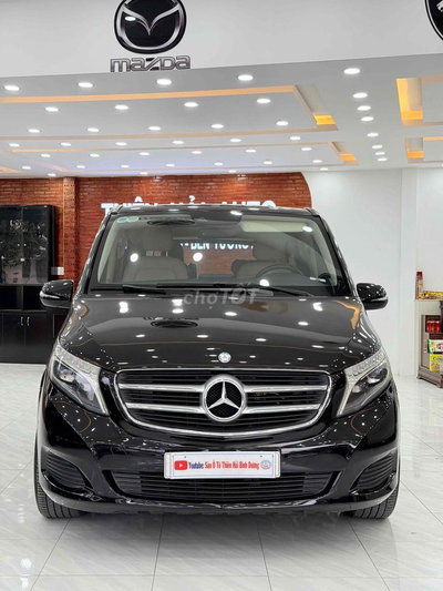 Mercedes-Benz V220D 2015 Đen