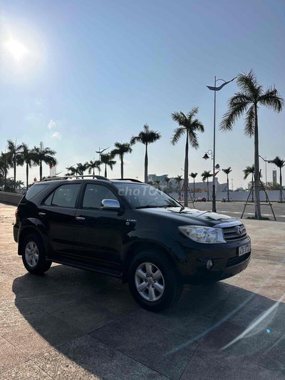 Toyota Fortuner 2010 4x4 Đen 86000km