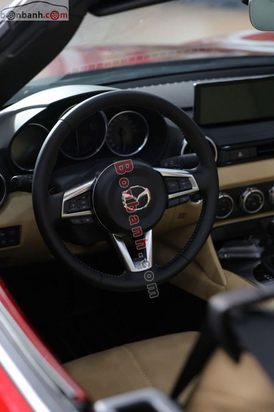 Xe Mazda MX 5 2026