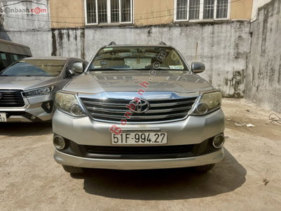 Xe Toyota Fortuner 2.5G 2012