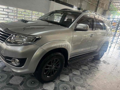 Toyota Fortuner 2016 2.7V 4x2 - 148000 km