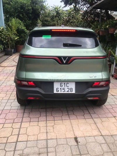 VinFast VF 5 Xanh lá 170 km