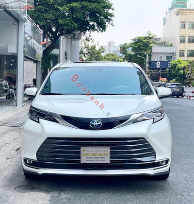 Xe Toyota Sienna Platinum 2.5 AT AWD 2021