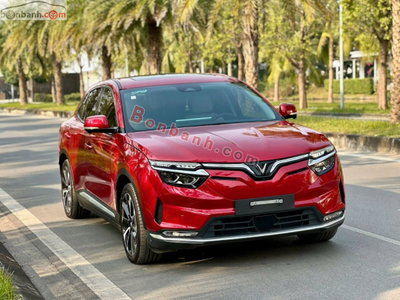 Xe VinFast VF8 Plus AWD 2023