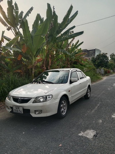 Mazda 323 Trắng 1.6L