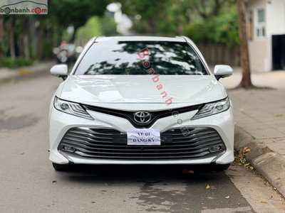 Xe Toyota Camry 2.5Q 2020