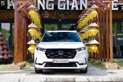 CRV RS HEV 2025 NHẬP THÁI,ODO: 5.800KM MỚI NHẤT VN