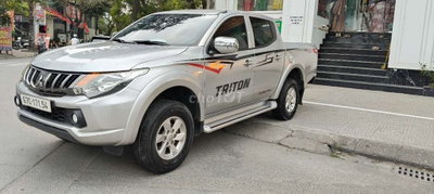 Mitsubishi Triton 2019 Bạc