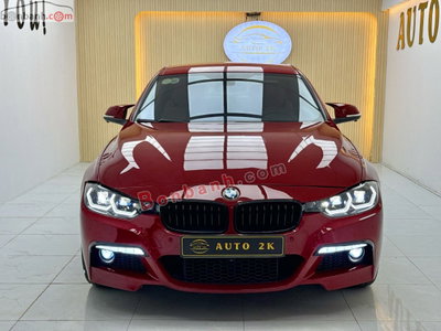 Xe BMW 3 Series 320i 2013