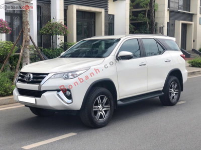 Xe Toyota Fortuner 2.7V 4x2 AT 2019
