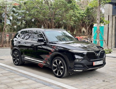 Xe VinFast Lux SA 2.0 Premium 2.0 AT 2019