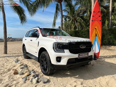 Xe Ford Everest Sport 2.0L 4x2 AT 2025