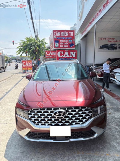 Xe Hyundai SantaFe Cao cấp 2.5L HTRAC 2022