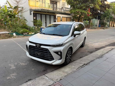 Toyota Avanza Premio 2023 CVT - 72000 km