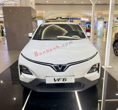 Xe VinFast VF6 Plus 2026