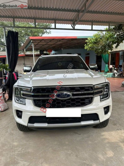 Xe Ford Everest Titanium 2.0L 4x2 AT 2024