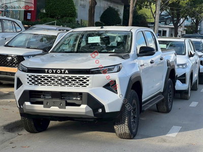 Xe Toyota Hilux Pro 2.8L 4x2 AT 2026