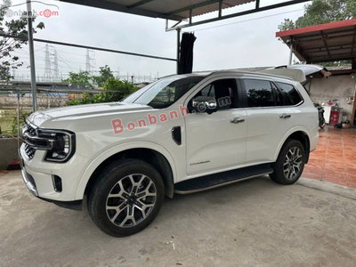 Xe Ford Everest Titanium 2.0L 4x2 AT 2024