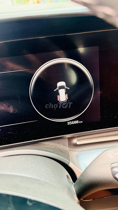 Kia Carnival 2021 Premium 2.2AT 35000 km