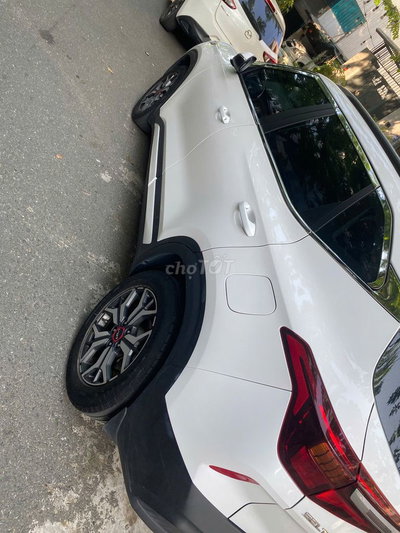 Kia Seltos 2022 Deluxe 5 vạn Trắng
