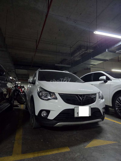 VinFast Fadil Plus Trắng 100000 km