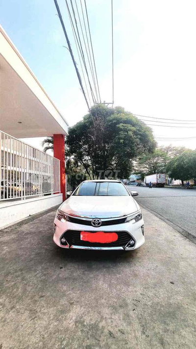 Toyota Camry 2016 Trắng 31.536 km