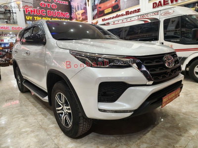 Xe Toyota Fortuner 2.4L 4x2 AT 2023