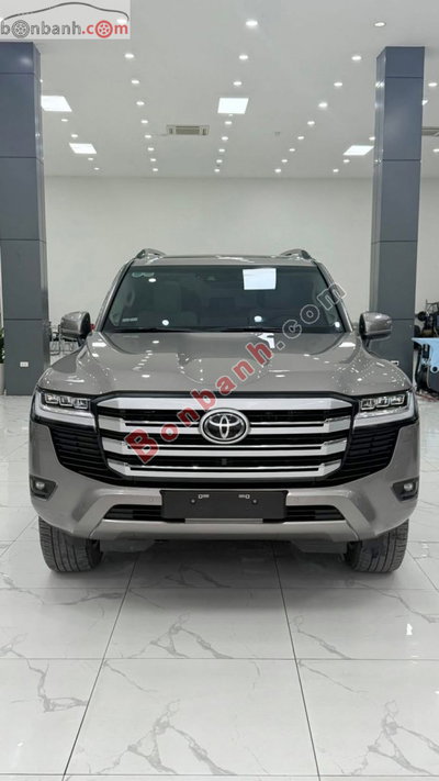 Xe Toyota Land Cruiser 3.5 V6 2024