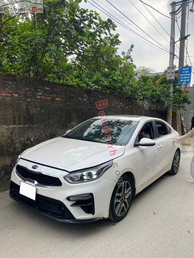Xe Kia Cerato 1.6 AT Luxury 2020