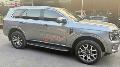 Xe Ford Everest Titanium Plus 2.0L 4x4 AT 2023