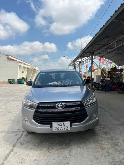 Toyota Innova 2017 2.0E - 88000 km