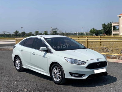Ford Focus 2019 Trend Trắng