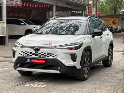 Xe Toyota Corolla Cross 1.8V 2025
