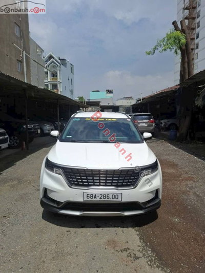 Xe Kia Carnival Premium 2.2D 2022