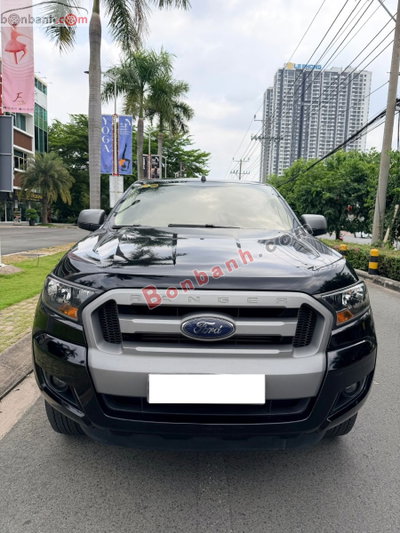 Xe Ford Ranger XLS 2.2L 4x2 AT 2017