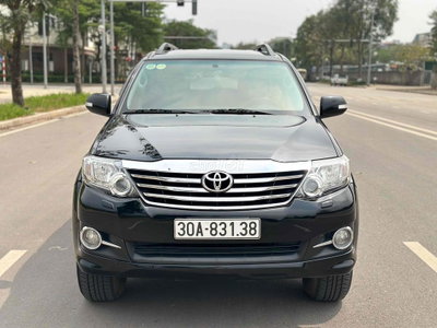 Toyota Fortuner 2015 2.7V 4x4 Đen 12 Vạn 1 Chủ