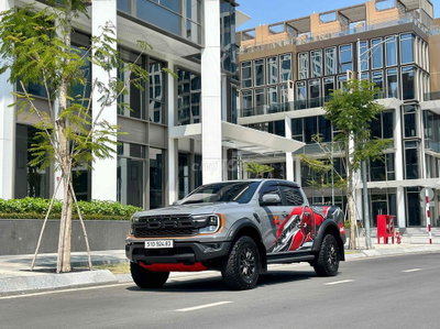 Ford Ranger Raptor 2023 xám, đi ít