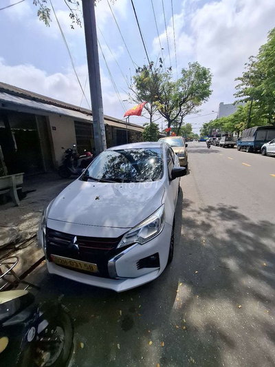Mitsubishi Attrage 2023 Trắng 240000 km