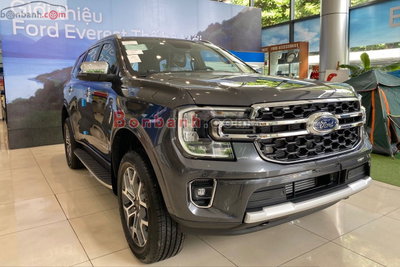 Xe Ford Everest Titanium 2.0L 4x2 AT 2026
