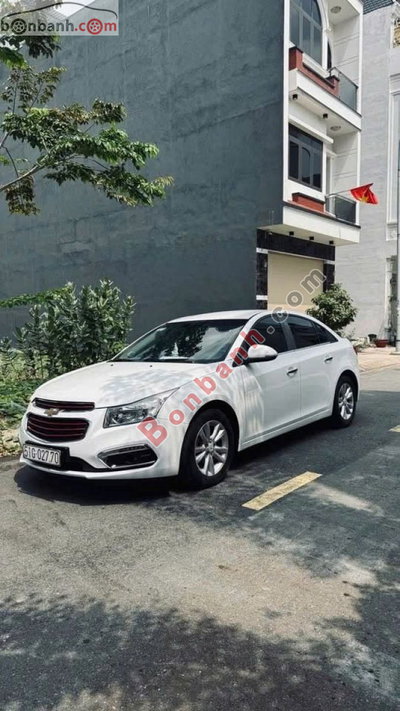 Xe Chevrolet Cruze LT 1.6L 2017