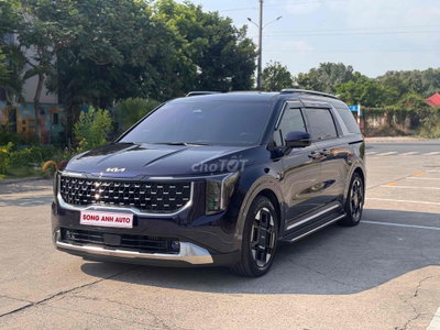 Kia Carnival 2024 Signature 15000 km