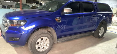 Ford Ranger 2017 XLS 2.2L 4x2AT Xanh 101.000 km